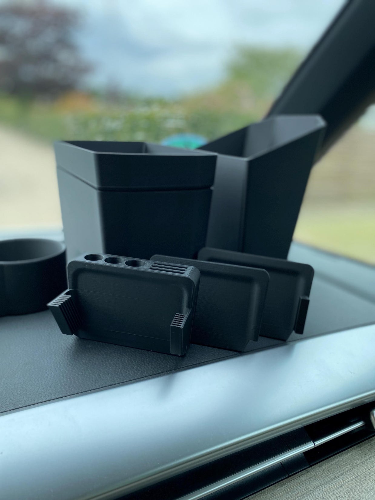 ID. Buzz Removable Trash Bin / Storage Box – 3D Printed Organizer for Angled Rear Console Slot-  3D Printed Insert Accessory for VW ID. Buzz
